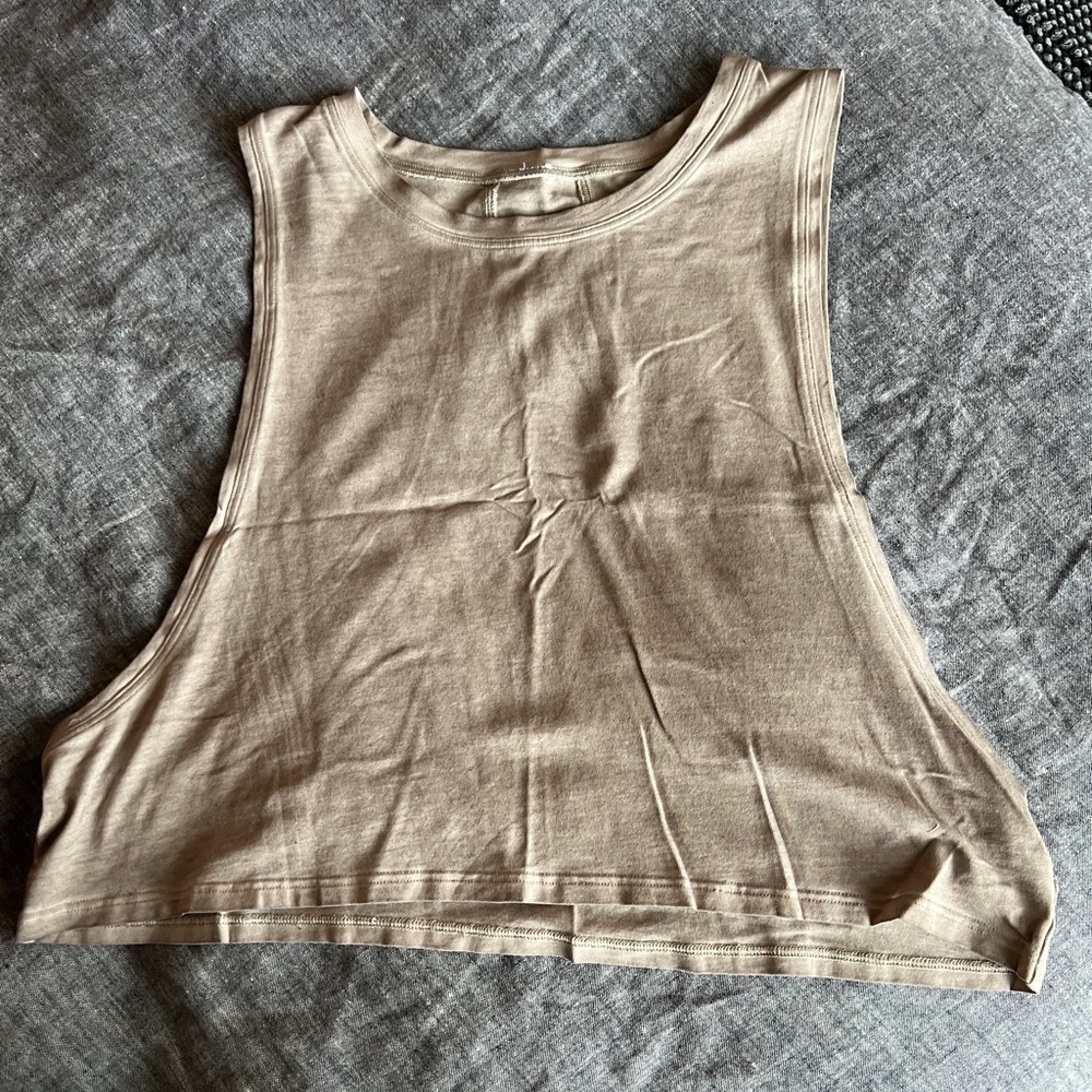 Lululemon Cream Cropped Muscle Tank